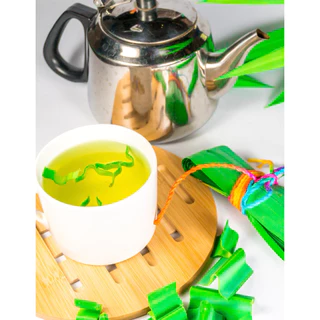 ผงใบเตย 100% (Pandan Leaf Powder) ขนาด 100 กรัม บดละเอียด กลิ่นหอมธรรมชาติ สีเขียวจากใบเตยแท้