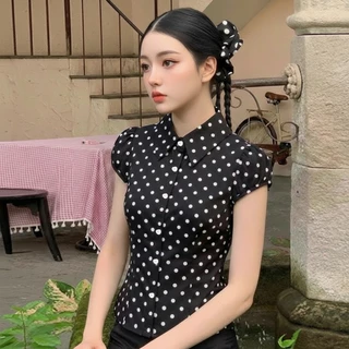 B&R พร้อมส่ง เสื้อแขนสั้นผู้หญิง เสื้อลายจุด ผ้าสวมใส่สบาย น่ารักแบบเกาหลี สายรัดหลัง การลดน้ำหนัก ขนาด S-2XL