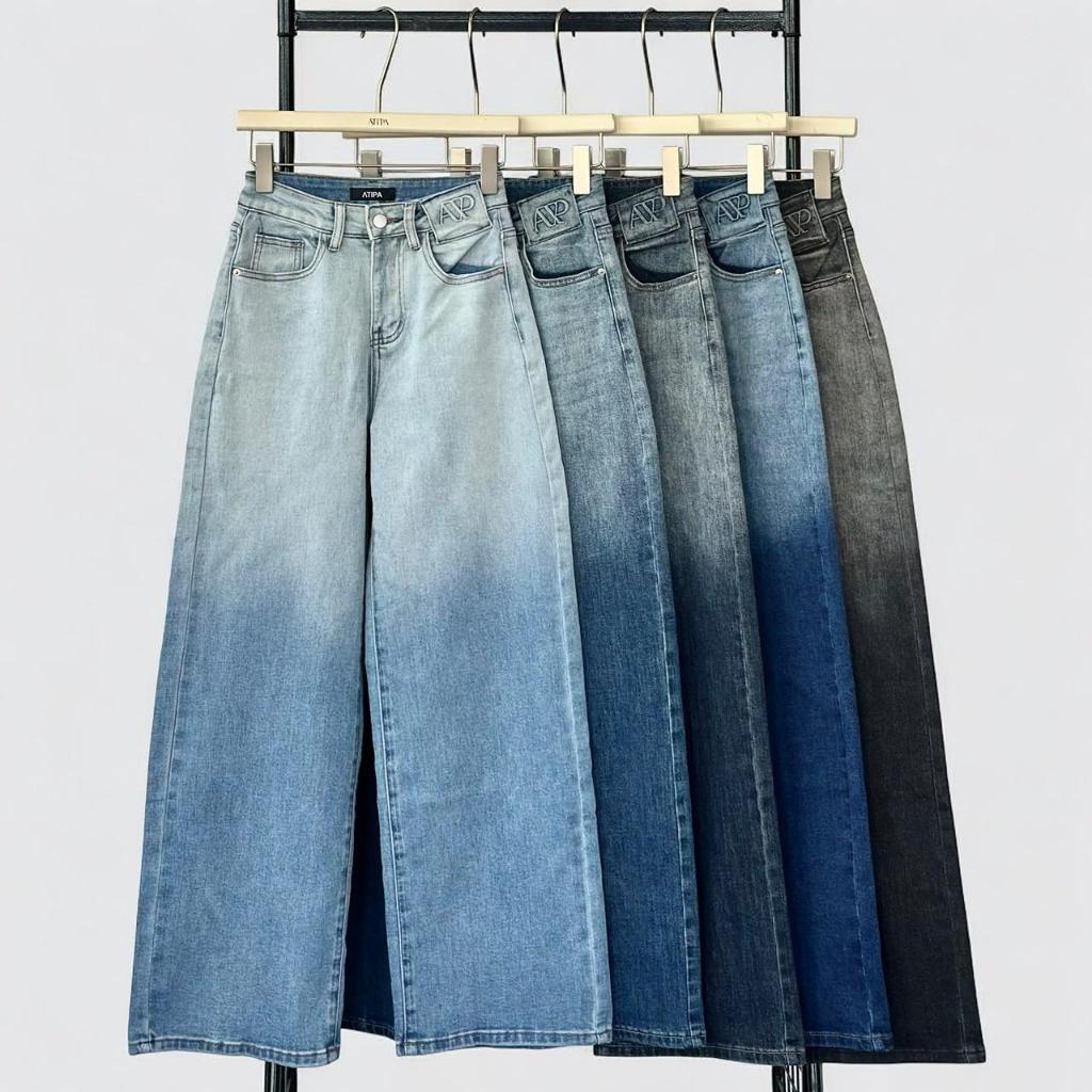 Atipashop - Chety Jeans (#AA6009) กางเกงยีนส์ทรงกระบอกกลาง เอวสูง ผ้ายืด