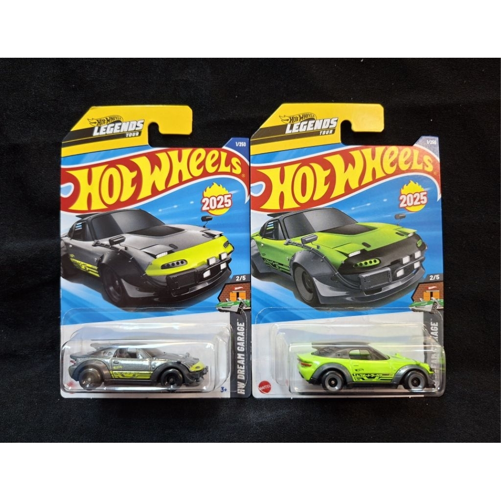 Hotwheels Mazda MX-5 Miata มีให้เลือกสะสม 2สีนะครับ แพ็คมียับขอบมุมบ้างนะครับ