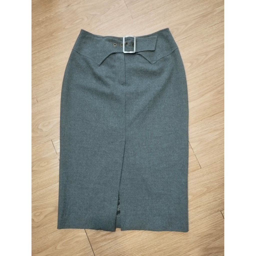 ฮ27  กระโปรงทรงสอบ (Pencil Skirt) ผ่าหน้า MARELLA แบรนด์ในเครือ MaxMara แท้มือสอง