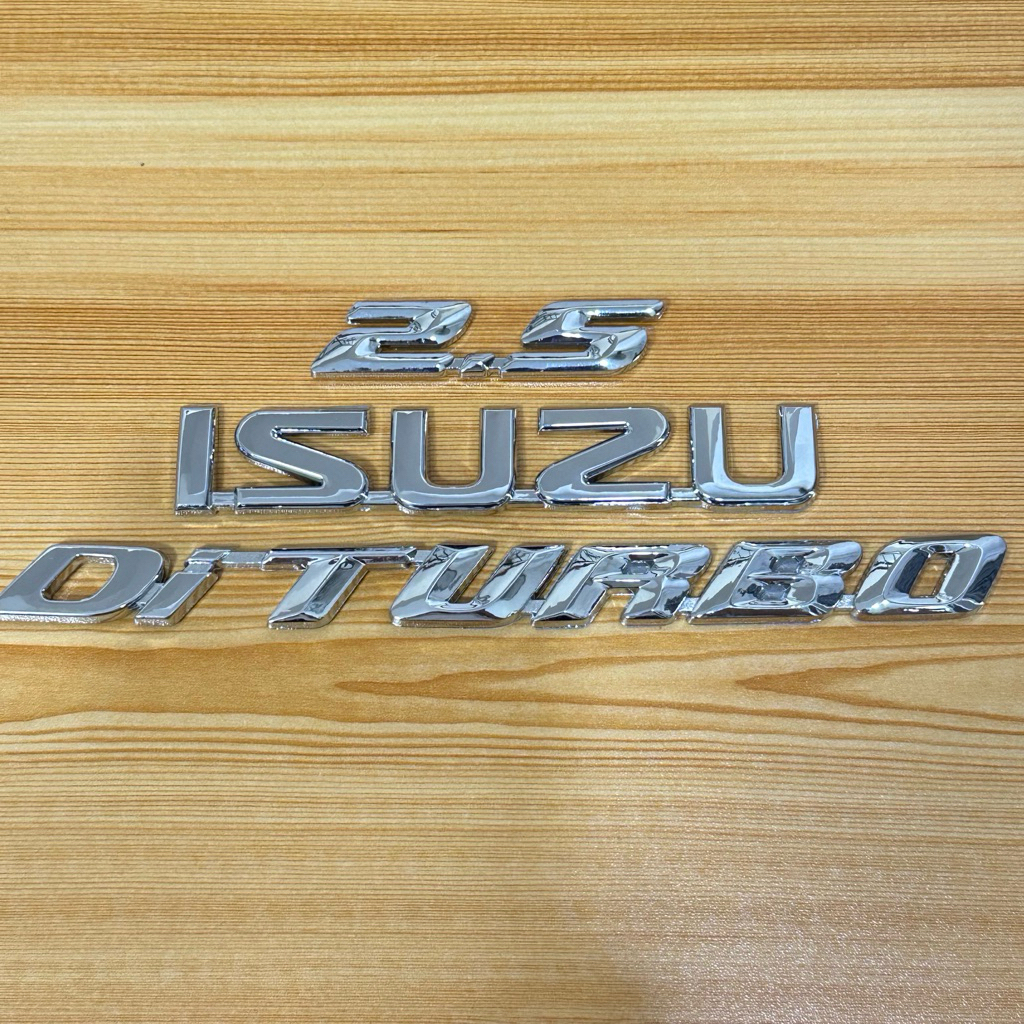 โลโก้  2.5 ISUZU  Di TURBO สีชุบโครเมี่ยม ติด ISUZU D-MAX ราคาต่อชิ้น