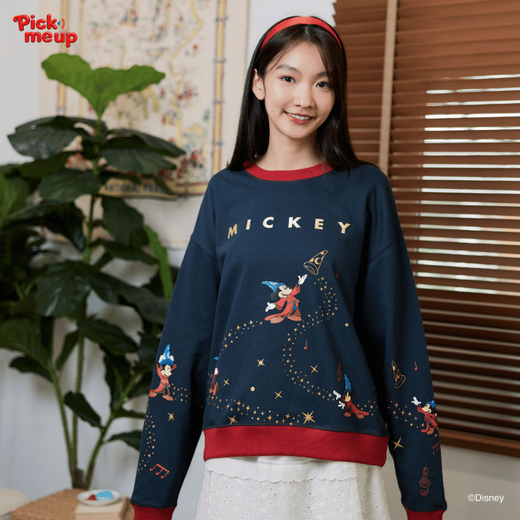 Pick Me Up เสื้อสเวตเตอร์พิมพ์ลาย Mickey Fantasia Navy ลิขสิทธิ์ Disney