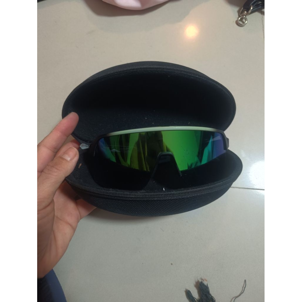 แว่นตา แบรนด์ Oakley ของแท้ แว่นปั่นจักรยาน แว่นตาตีกอล์ฟ