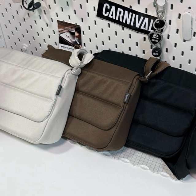 (ส่งด่วน2ชั่วโมง🔥) fitment crossbody bag  กระเป๋าผู้ชาย กระเป๋าผ้า ใส่ไอแพดได้