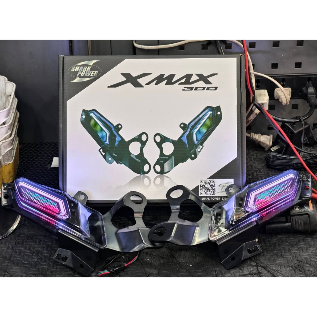 ไฟหรี่เลี้ยว XMAX 300 2023-2025 RGB SHARK POWER เปลี่ยนสีผ่านแอพพลิเคชั่น XMAX300 2023-2025