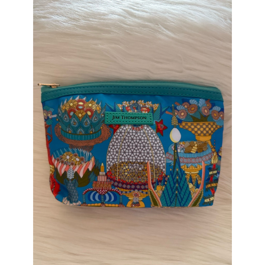 กระเป๋า Jim Thompson จากการบินไทย สำหรับชั้น Bissiness class