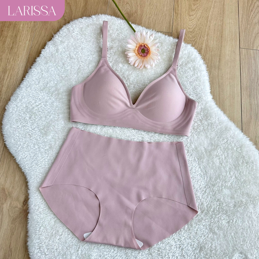 LARISSA (เซตบราใส่สบาย-สีชมพูไลแลค) TINY-V BASIC BRA + BASIC PANTY บราไร้โครง บราใส่สบาย พร้อมกางเกงชั้นในเข้าเซต