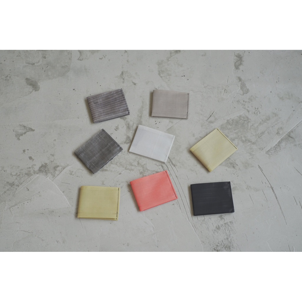 UL Bifold Wallet - กระเป๋าสตางค์น้ำหนักเบา
