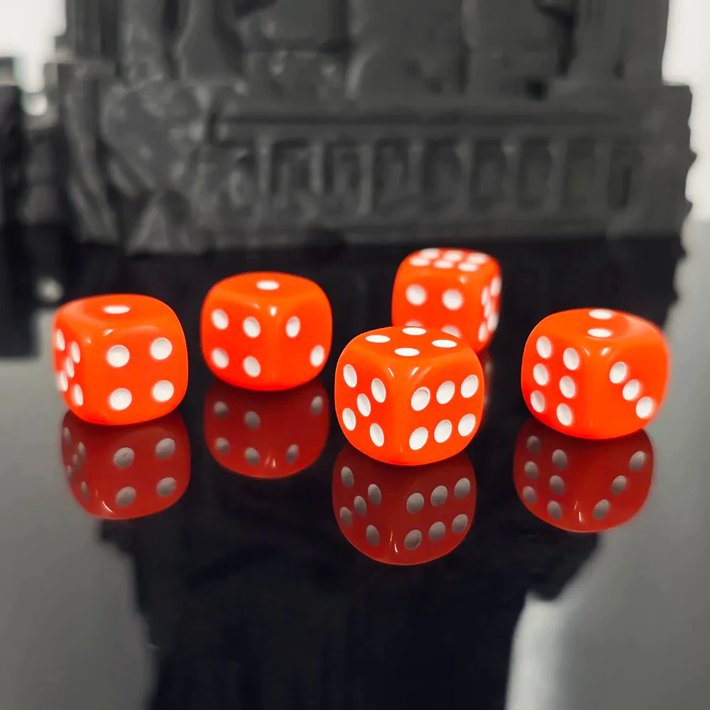 ลูกเต๋า D6 DOT 12 mm. 1ลูก(1die) | ลูกเต๋า Dice For DnD D&D MTG RPG TRPG เกมกระดาน บอร์ดเกม Game ไพ่ทาโรต์ Magic เมจิก thumbnail 6