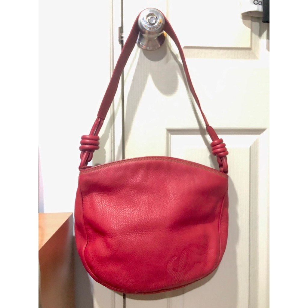กระเป๋า Loewe  Hobo Anagram Bag