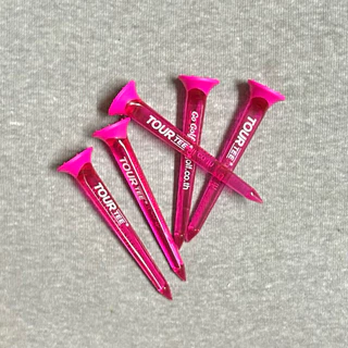 Tour Tee Large Neon Pink 🎉 แถมฟรีทิชชูเปียกทำความสะอาดรองเท้า 🎉 ทีตั้งลูกกอล์ฟ 1 แพค มี 5 ชิ้น