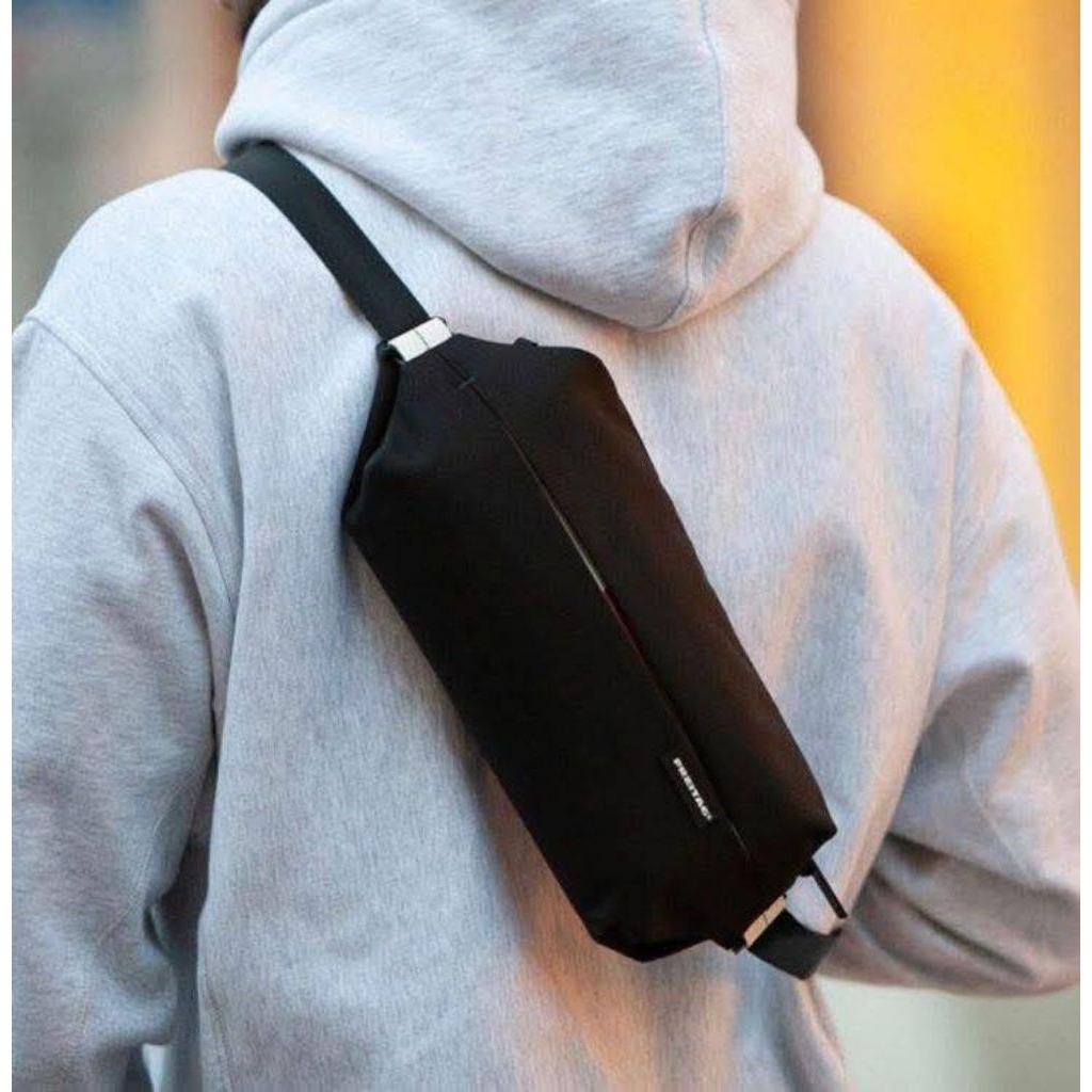Freitag F645 Phelps กระเป๋าสะพายข้าง