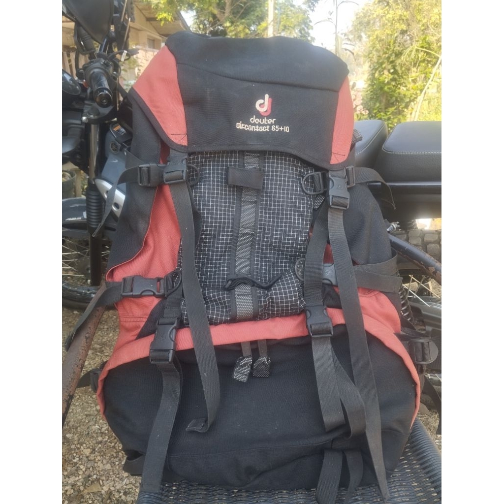 เป้ Deuter Aircontact 65+10 Backpack ความจุ 65ลิตร ขยายเพิ่มได้อีก10ลิตร