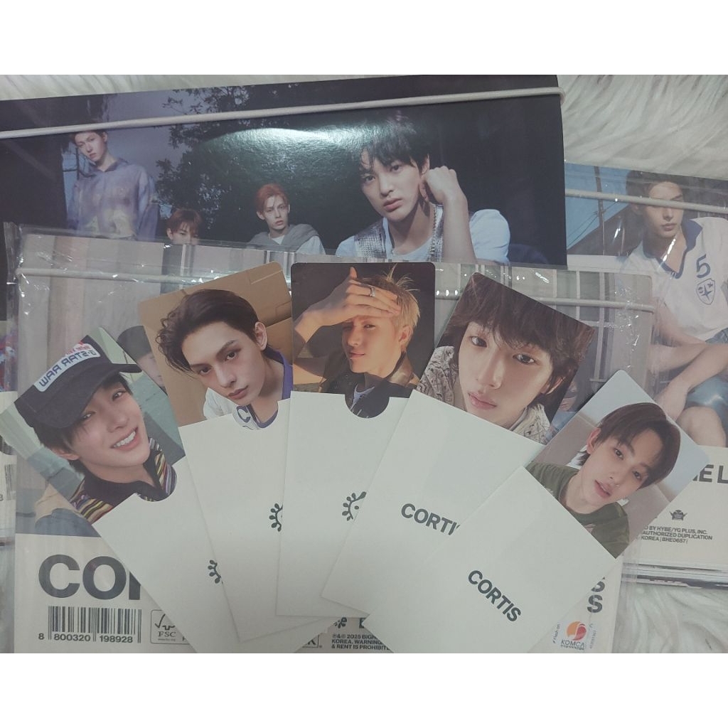 การ์ด Cortis พร้อม Photobook & CD Scene 1 Scene 2 Scene 3(Photobook + CD + การ์ด) ของแท้กดเวป