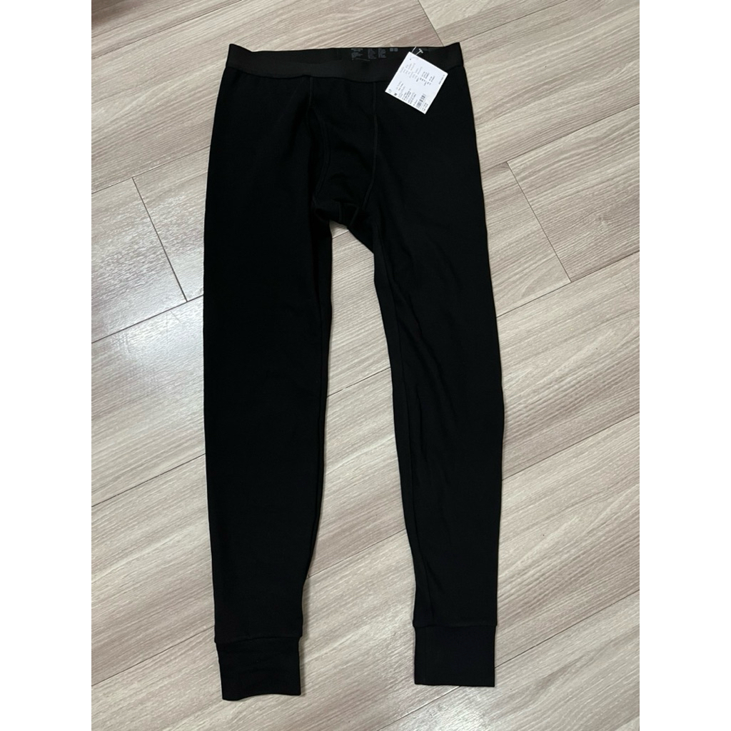กางเกง เลคกิ้ง ผู้ชาย  Heattech size M สีดำ ใหม่
