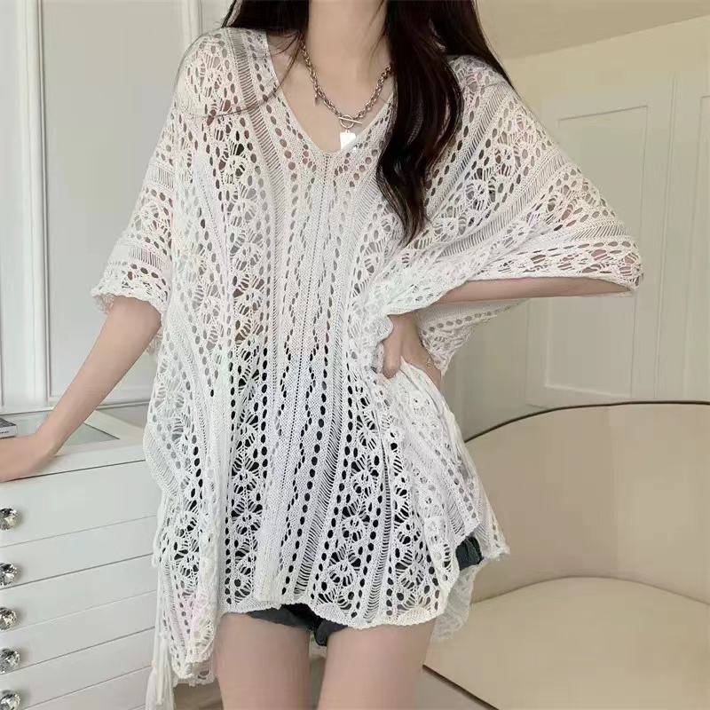 เสื้อไหมพรมถัก แขนสั้น ตาข่าย คอวี แขนค้างคาว ทรงใหญ่ ใส่คลุมสบาย
