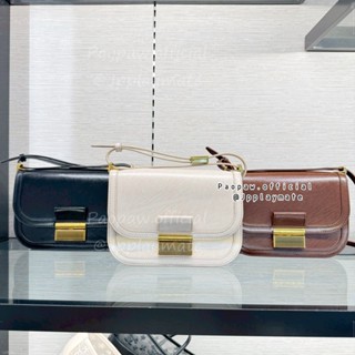 CHARLES & KEITH กระเป๋าสะพาย รุ่น Charlot Bag พร้อม ถุงผ้า แ…