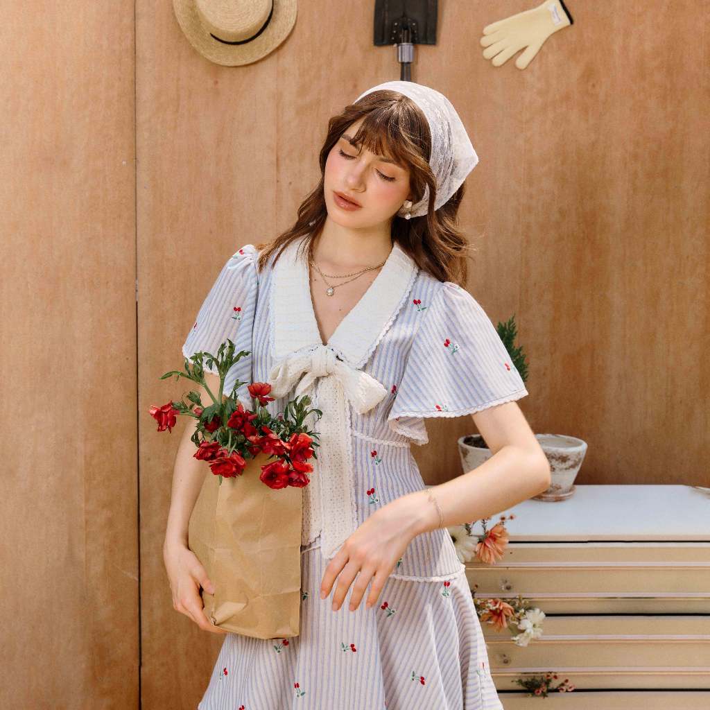 La Mignonne (XS-5XL) Bristely Westties Dress เดรสใส่ทำงาน ใส่เที่ยวหรือออกงานก็ได้ งานเนื้อผ้าใส่สบายมากแขนกระดิ่งน่ารัก