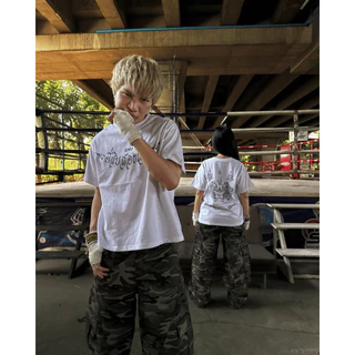 (🔥จัดส่งด่วน 1 วัน!) 22wrldwidee Muay Thai Boxy Tee เสื้อทรงครอปลายสกรีนแน่นๆ (OC149-OC150)