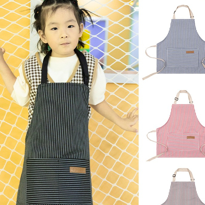 ชุดกันเปื้อนสำหรับเด็กApron ลายทางสไตล์เรียบหรู พร้อมกระเป๋าหน้า สำหรับเด็กส่วนสูง100-140ซม.ผ้าฝ้ายโพลีเอสเตอร์ พร้อมส่ง