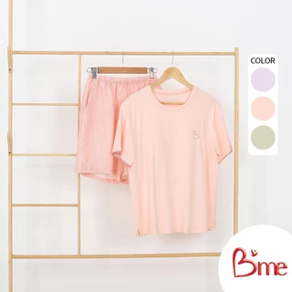 B'me ชุดเซ็ตรูปแบบเสื้อแขนสั้นคอกลม พร้อมกางเกงขาสั้น รุ่น ME8823 มี 3 สี สีม่วง สีเขียว สีโอลด์โรส M.3