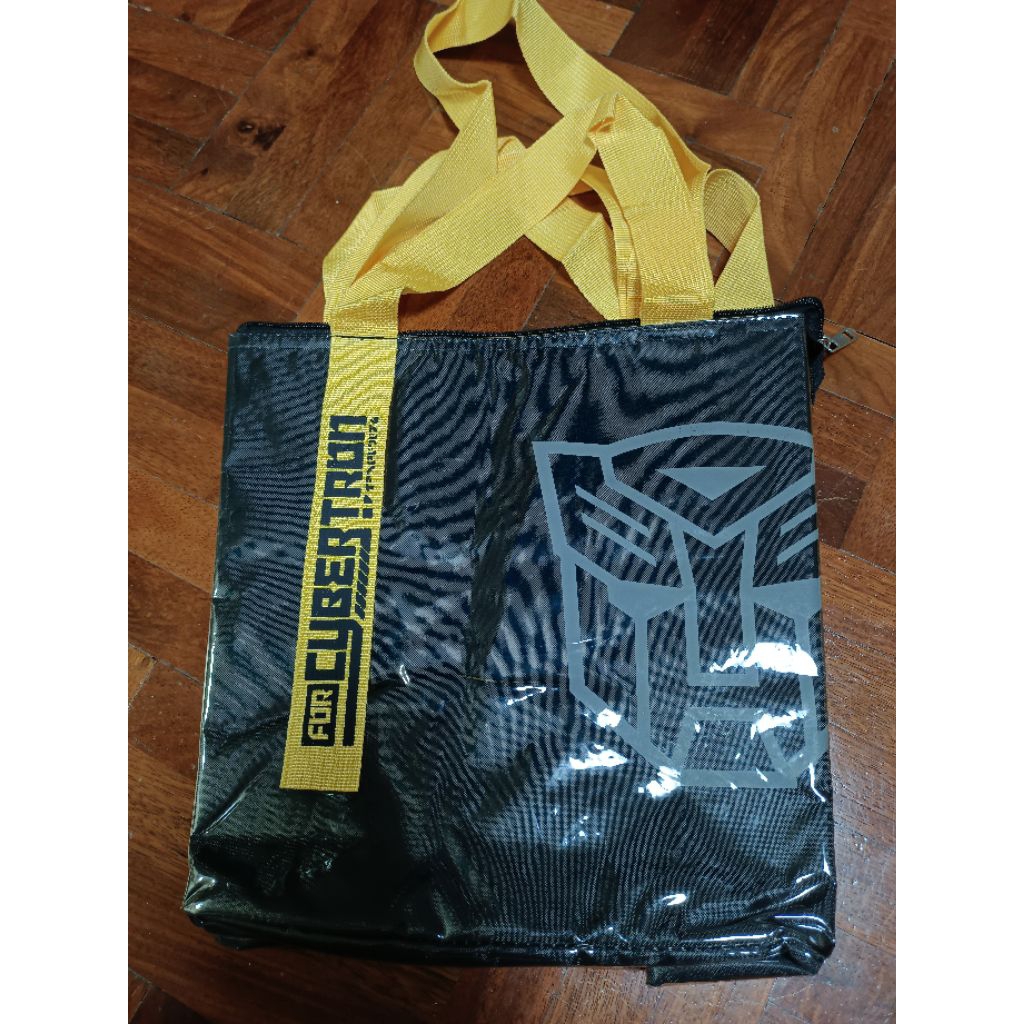 ขาย 390.- กระเป๋าเก็บอุณหภูมิ transformer one X b-quik