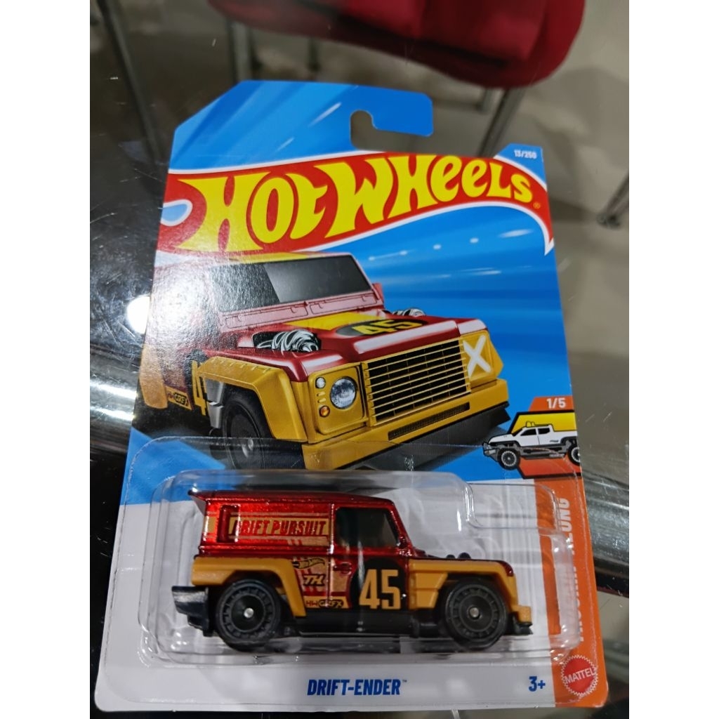 Hotwheels STH2026 mixA ลูกไฟสีทอง ล้อยาง สินค้าของแท้