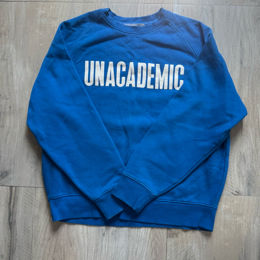 🫶🏻 8 seconds sweater มือ 2 from korea 🇰🇷