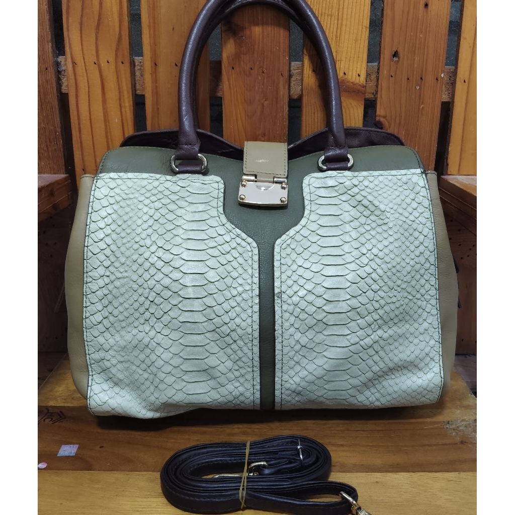 กระเป๋าหนังแท้marie claire