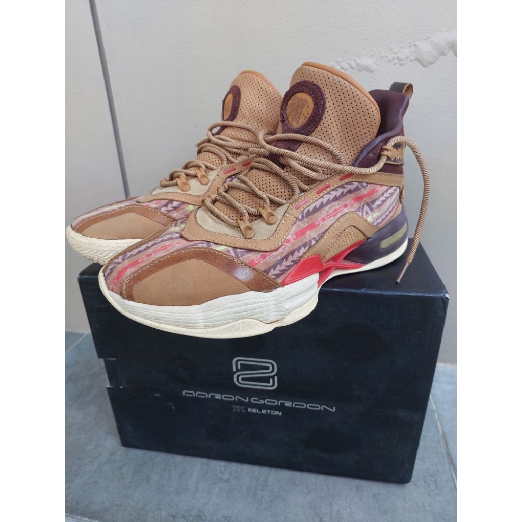 รองเท้าบาส 361° AG2 xx Keleton