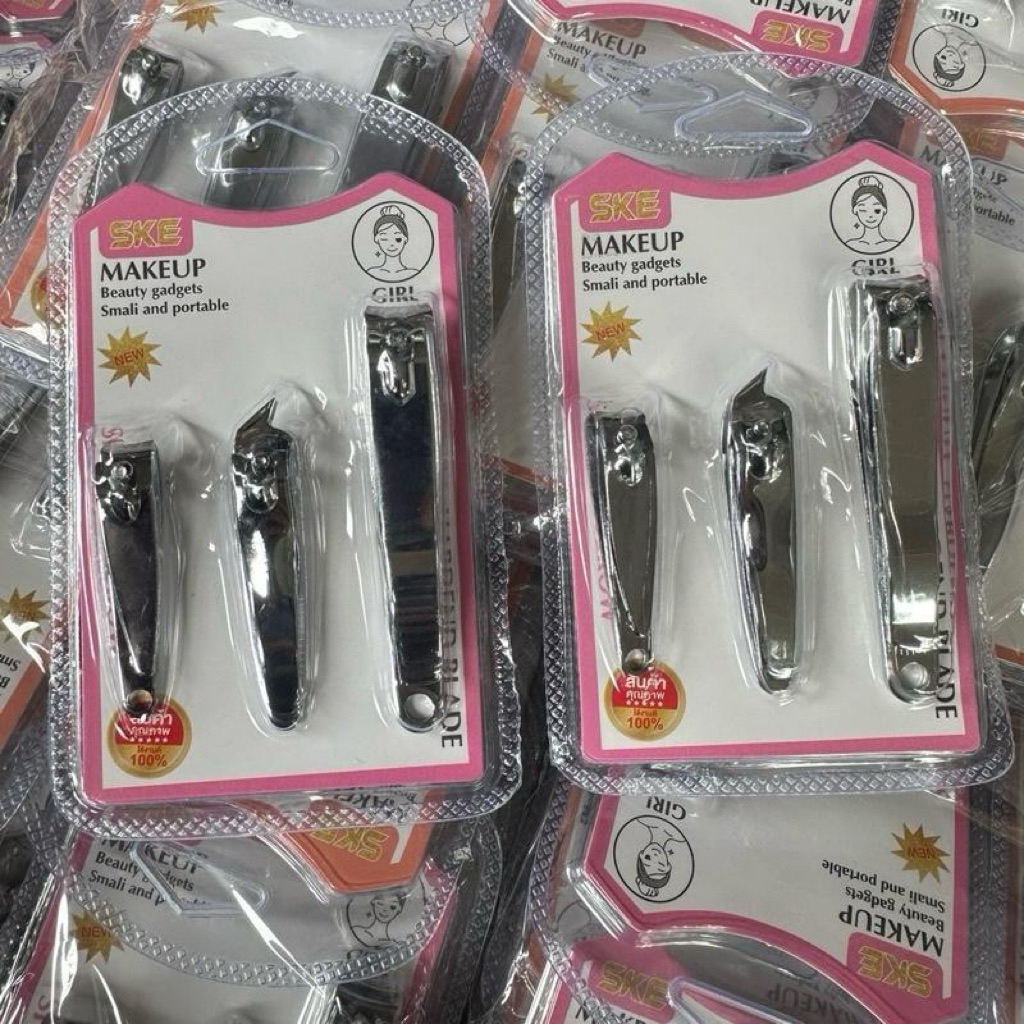กรรไกรตัดเล็บ1*3ในแผง ราคายกโหล12แผง