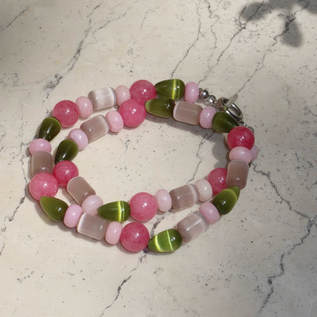 House of Cirround - สร้อยคอหิน Matcha Berry Necklace 🍓🍵