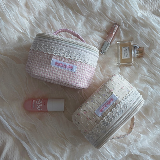 COSMETIC BAG I MADE.IT.CUTE กระเป๋าเครื่องสำอางสุดคิวท์