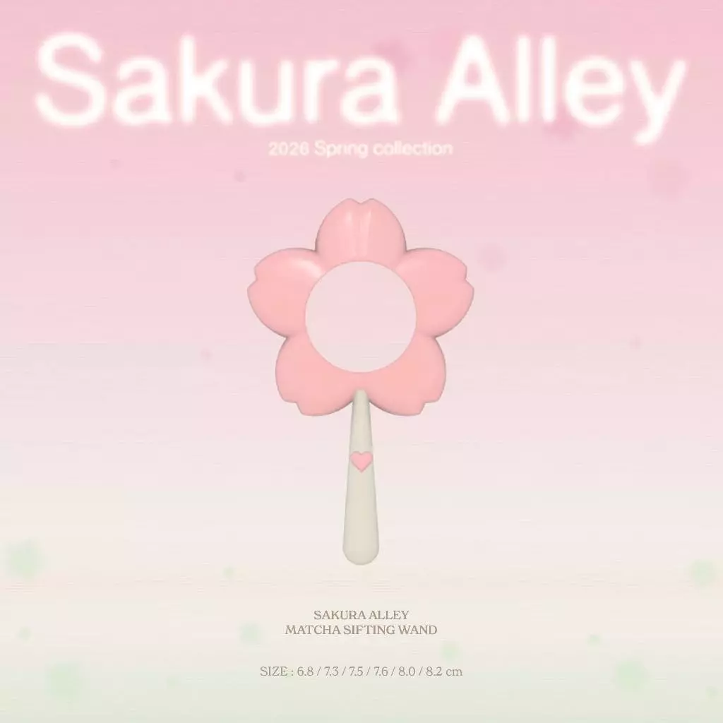 GARNET 🌸 Sakura Alley Matcha Sifting Wand – เคสใส่ตะแกรงร่อนมัทฉะลายดอกซากุระ สีชมพู