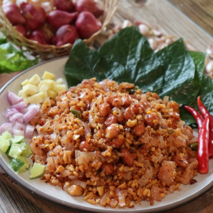 ยำแหนมข้าวทอดกรอบ ขนาด 85 กรัม ตราแหนมดอนเมือง กม.26