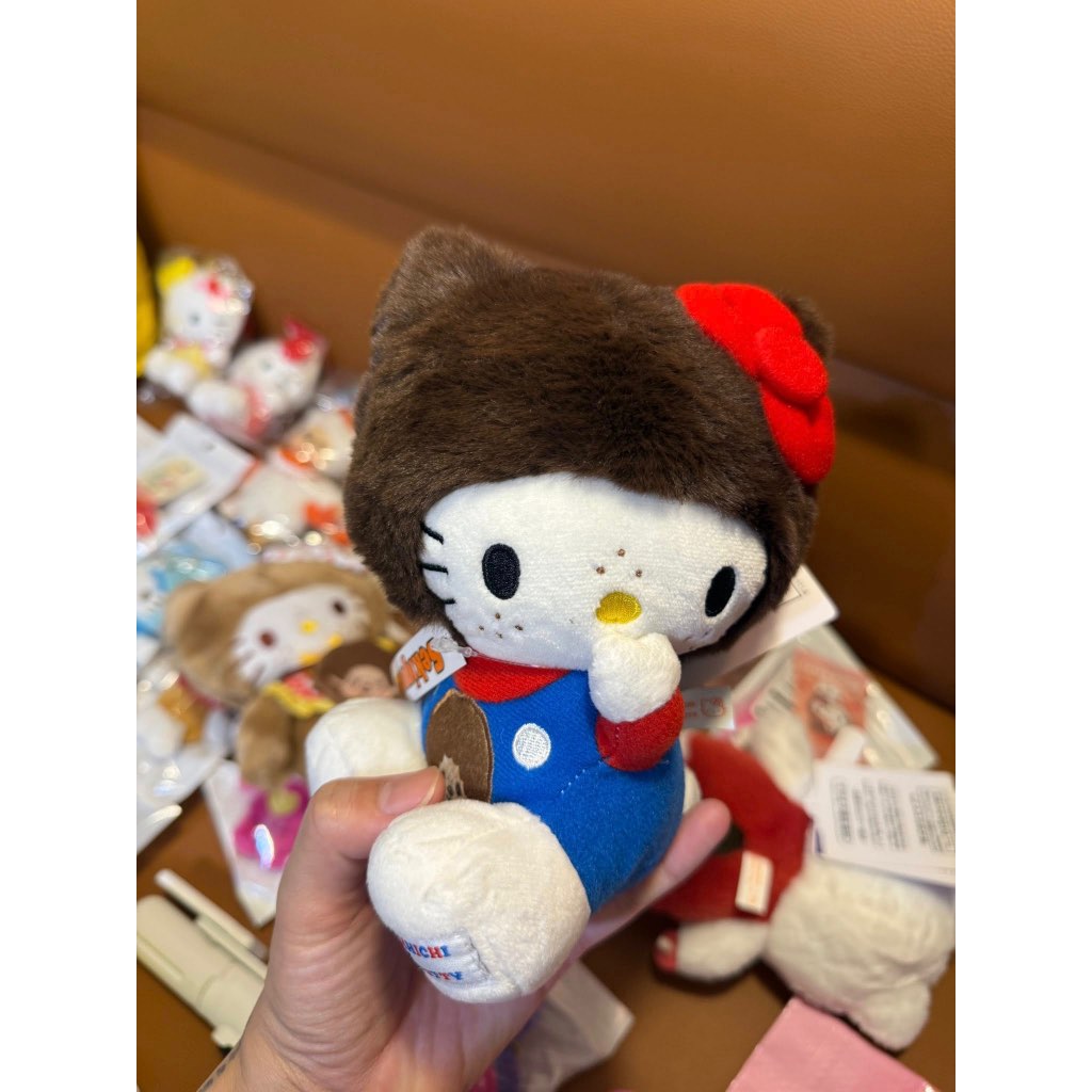 kitty x monchichi ตุ๊กตาของแท้พร้อมส่ง