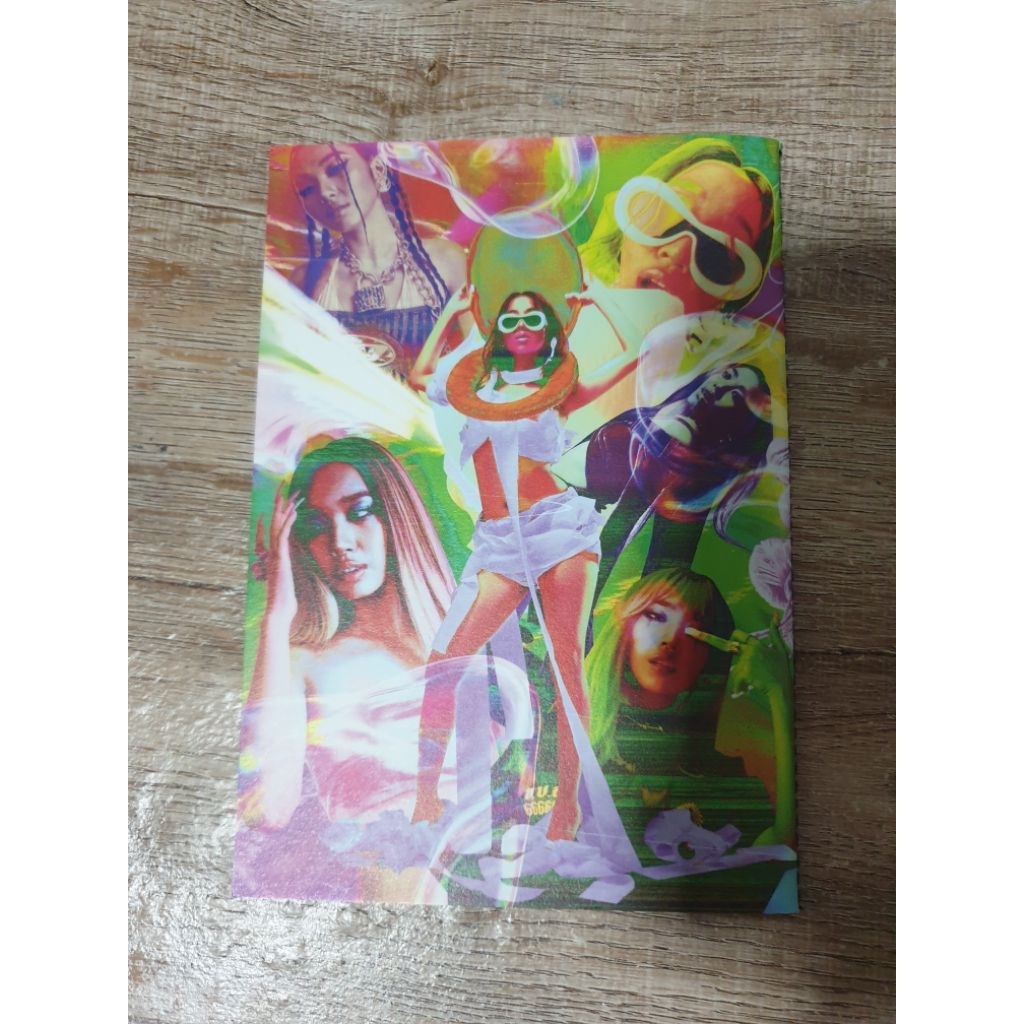 Photobook มิลลิ (Milli)