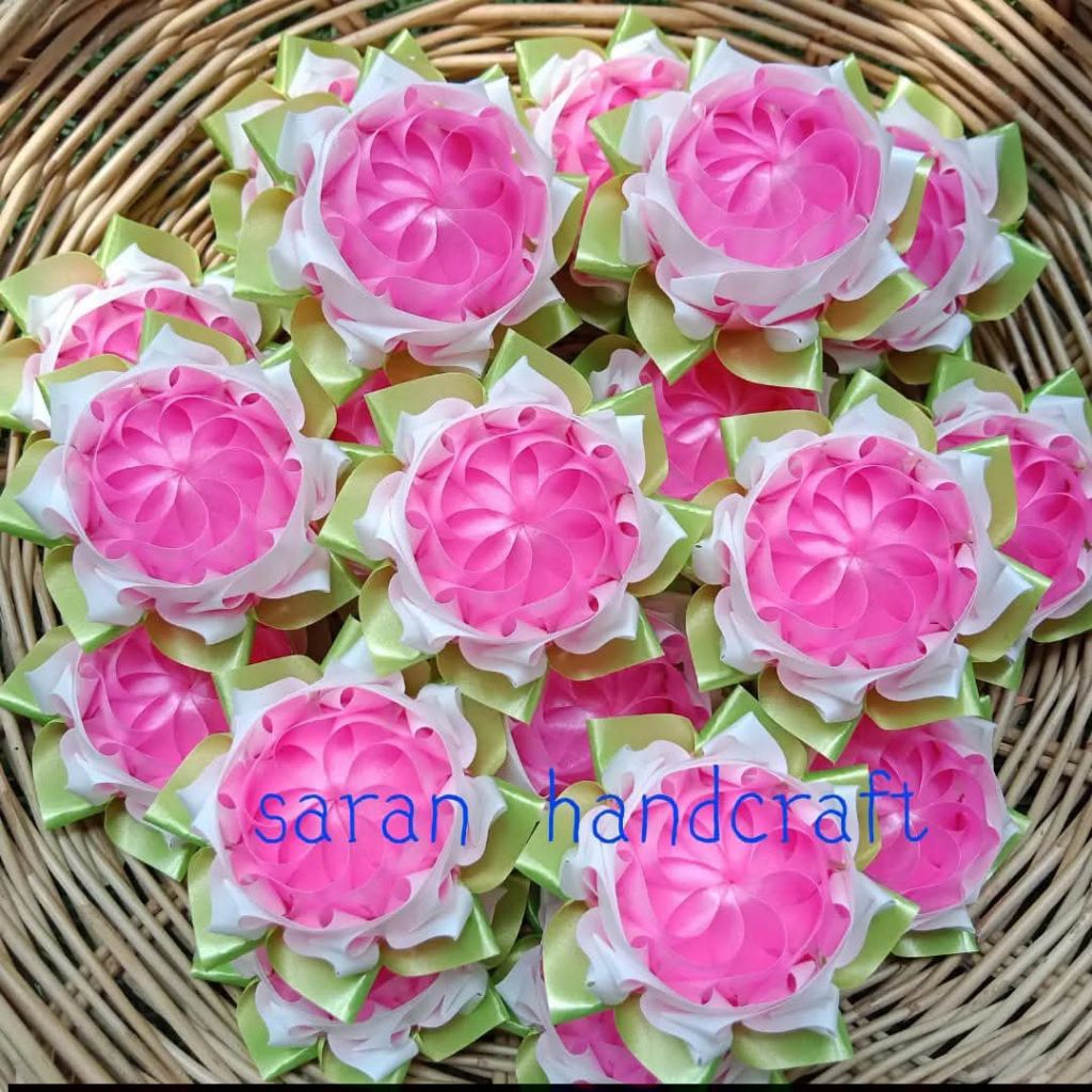 เหรียญโปรยทาน (พร้อมส่ง) ดอกสรัลรัตน์ เซตละ 20 ชิ้น ตัวเปล่า