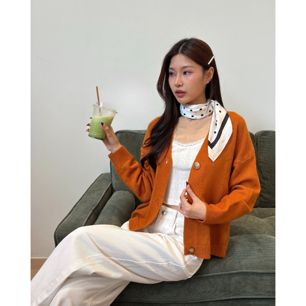 Maylody Cardigan  เสื้อคาร์ดิแกนไหมพรมคอวี  Miladi