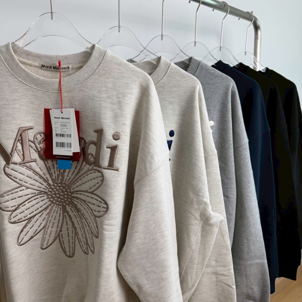 [ พร้อมส่ง ] รุ่นปัก MARDI SWEATSHIRT FLOWERMARDI NEEDLEWORK
