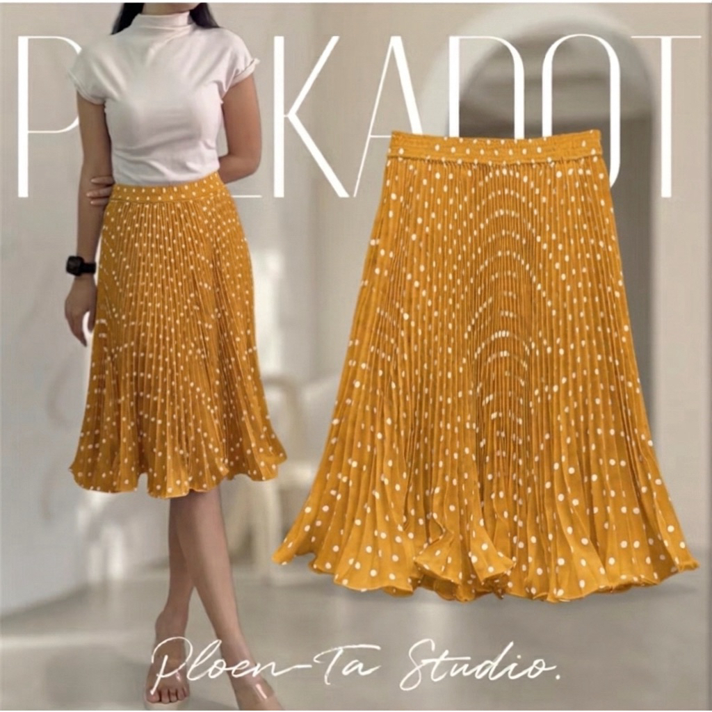 Polkadot pleat skirt กระโปรงพลีทมินิมอล ลายจุดสุดคลาสสิค มี4สี