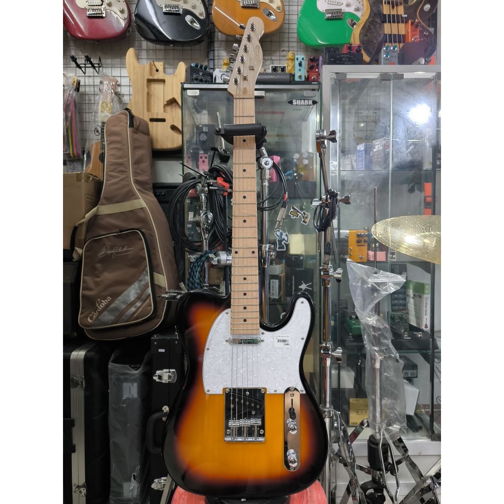 กีตาร์ไฟฟ้า Gusta Tele GTL-01