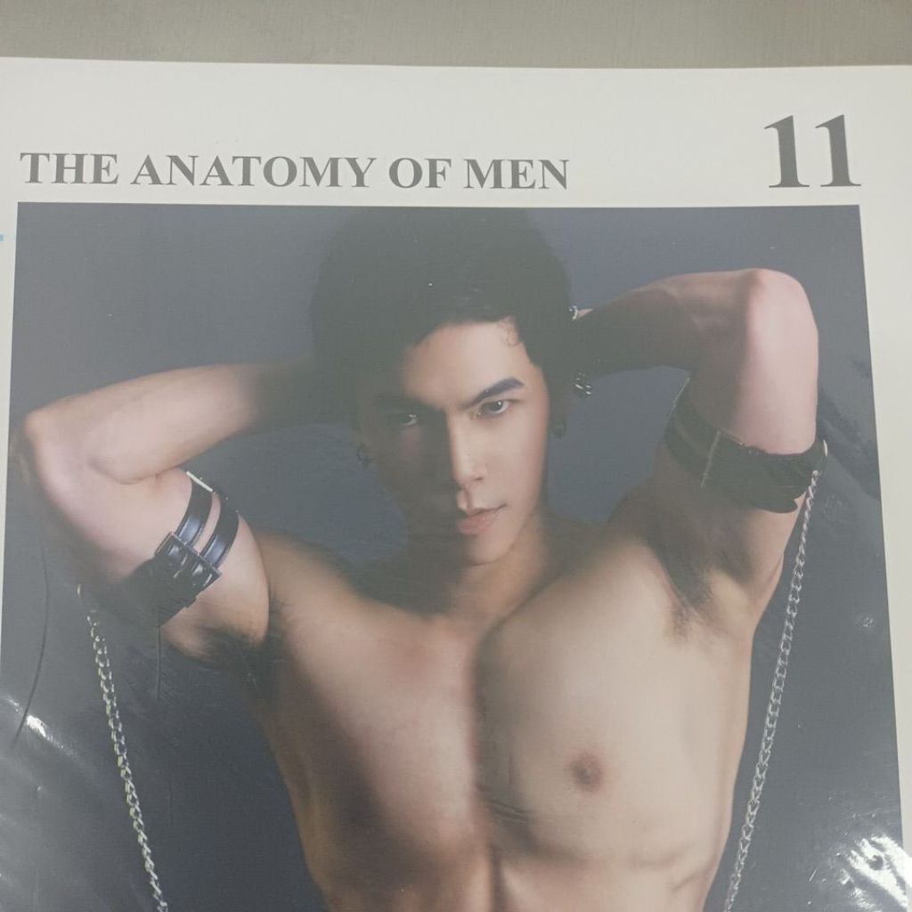 Photo book The Anatomy Of Men 11