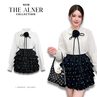 Thealner-AN514 (เซตเสื้อขาวคอปกแขนยาวแต่งดอก+กระโปรงชั้นๆ)