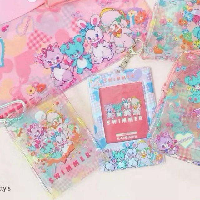 Seria swimmer card holder keychain