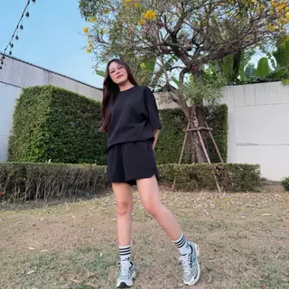 ชุดเซ็ท2ชิ้น เสื้อคอกลม+กางเกงขาสั้นมีเชือก เนื้อผ้าเกรดดีใส่สบาย