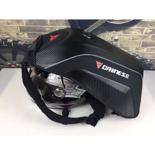 กระเป๋าเป้สะพายหลังรถจักรยานยนต์คาร์บอนไฟเบอร์เปลือกแข็งขี่จ…