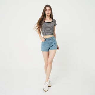 DAVIE JONES WOMEN [BE FEARLESS] กางเกงยีนส์ขาสั้นผู้หญิง Slim Fit Denim Shorts สีฟ้า กรม ดำ SS0003