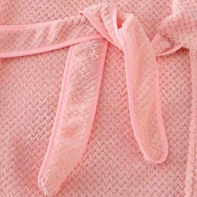 [พร้อมส่ง] ชุดคลุมอาบน้ำ เสื้อคลุมอาบน้ำ คู่รัก เสื้อคลุมอาบน้ำ แห้งไว นุ่มและสบาย สำหรับทั้งชายและหญิง รูปที่ 6